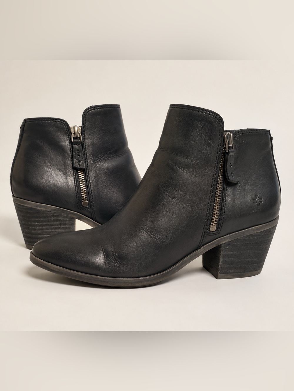 FRYE Judith Double Zip Black Leather Ankle Boots Booties 6.5